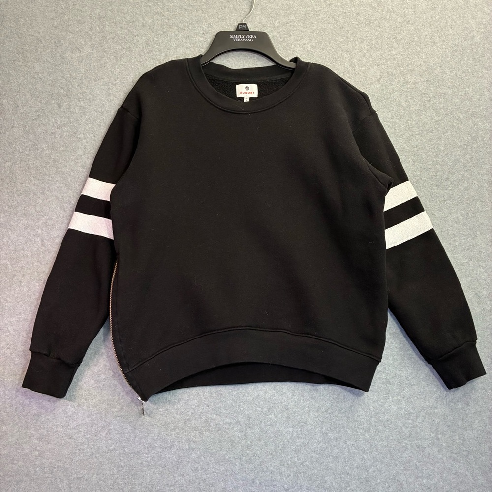 Sundry Black Pullover Sweatshirt Women’s Size 1 Side Zip Crewneck Long Sleeve